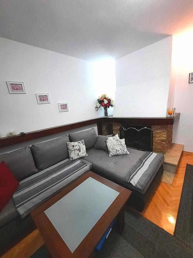 Apartments And Rooms With Parking Space Makarska - 6767 מראה חיצוני תמונה