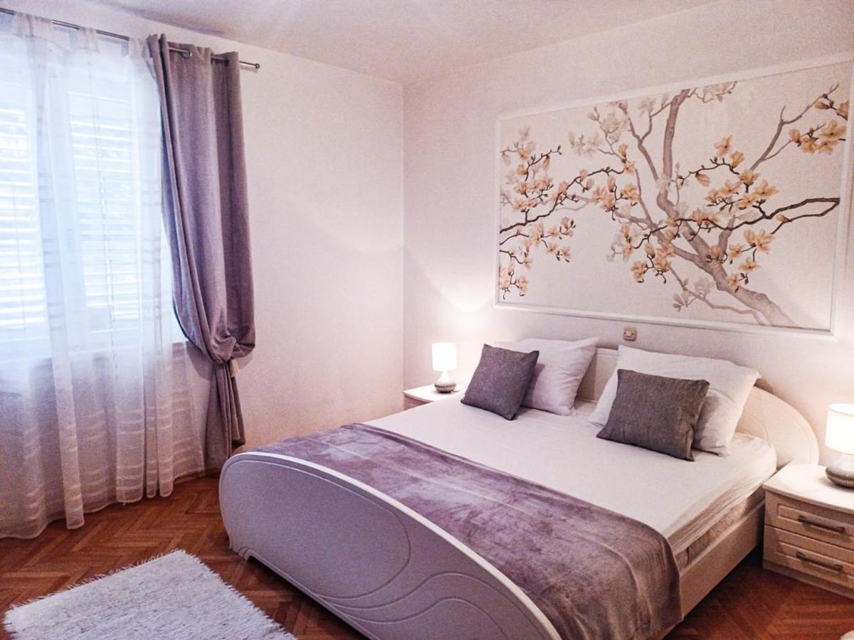 Apartments And Rooms With Parking Space Makarska - 6767 מראה חיצוני תמונה